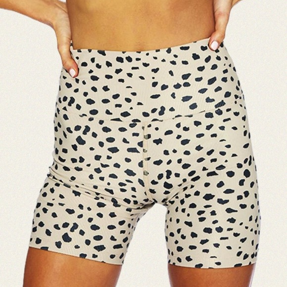 Beach Riot Ribbed Bike Shorts - Picture 5 of 8